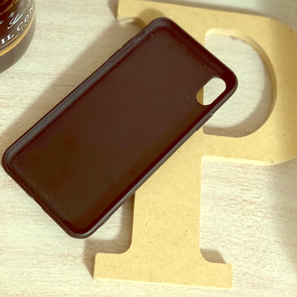 iPhone XS Max Case - Picture 3 of 3